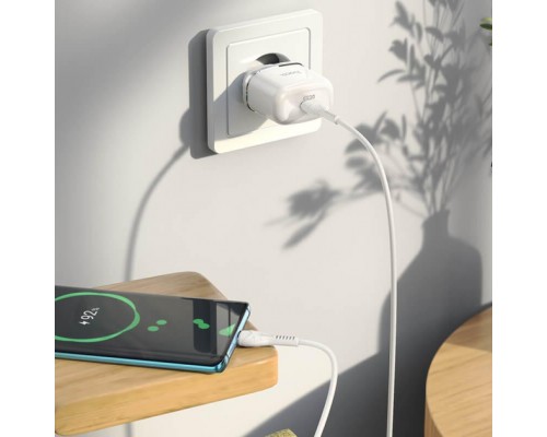 Мережевий адаптер HOCO Victorious single port charger N24 | 1Type-C, 20W/3A, PD/QC | white